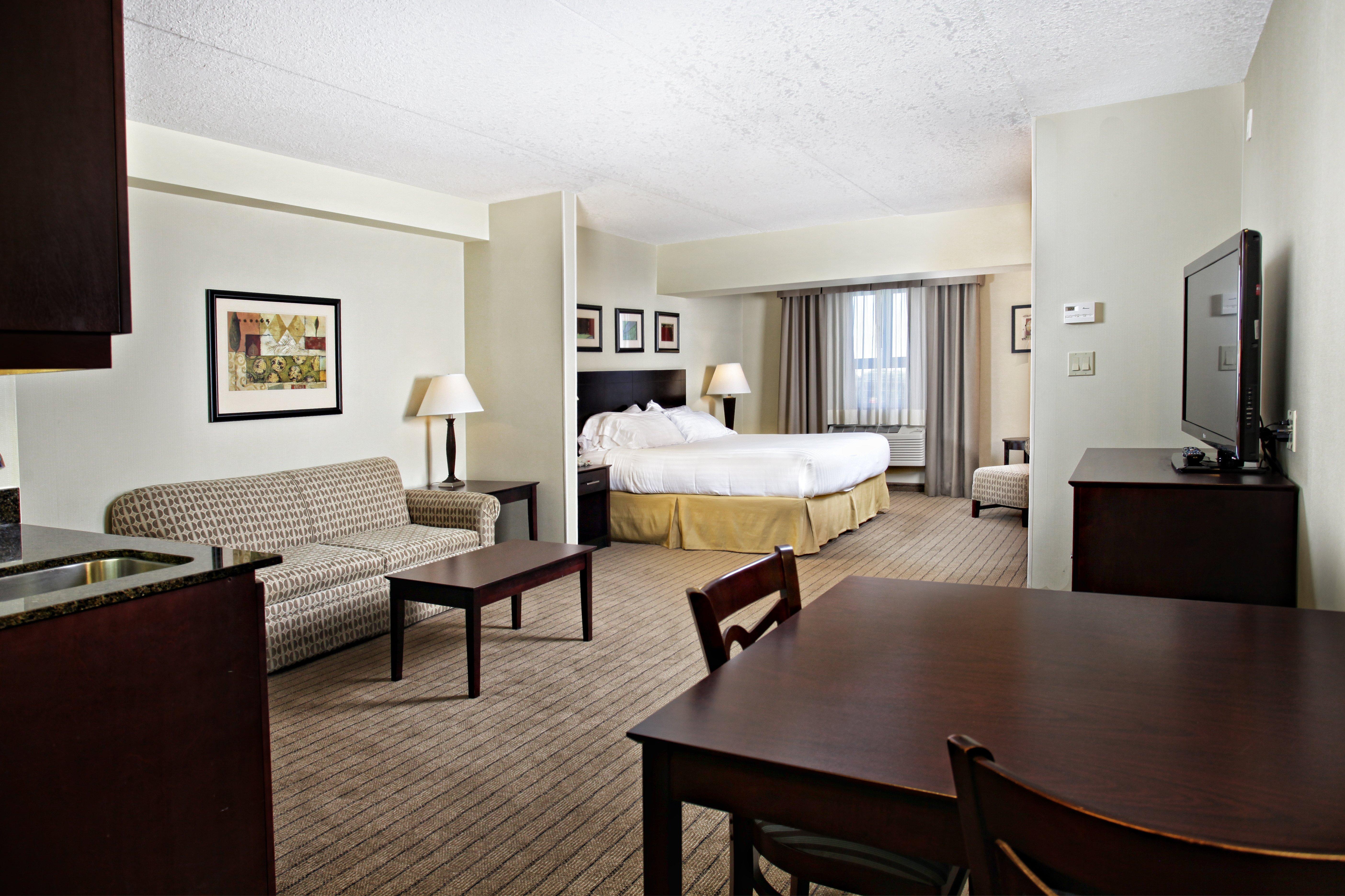 Comfort Inn & Suites Kincardine Exterior photo
